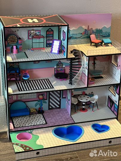 Кукольный домик LOL