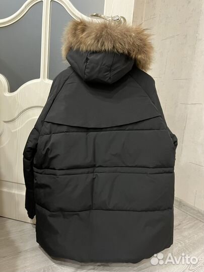 Новая зимняя куртка пуховик 48р