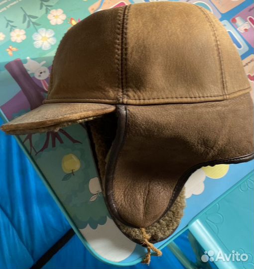 Мужская кожаная кепка зимняя