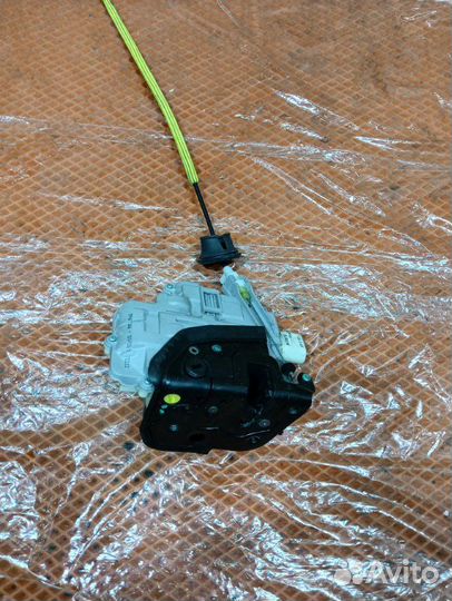 Замок Audi A6 C6 4F AUK 2006
