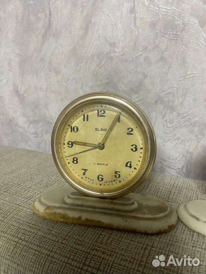 Часы будидьник настольные молния СССР