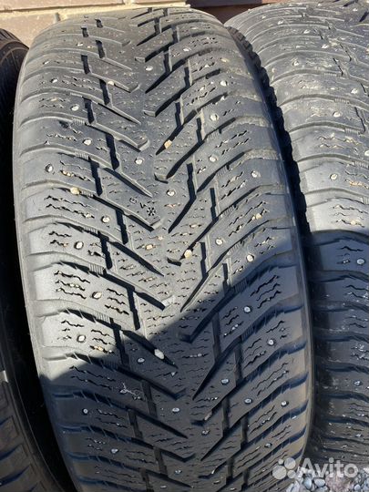 Nokian Tyres Hakkapeliitta 8 SUV 235/60 R18