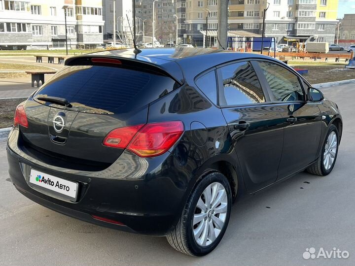 Opel Astra 1.6 МТ, 2011, 186 700 км