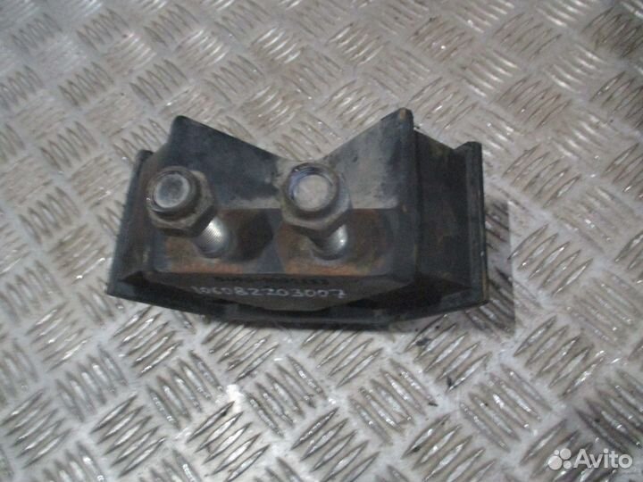 Подушка двс KAMAZ 54901001353