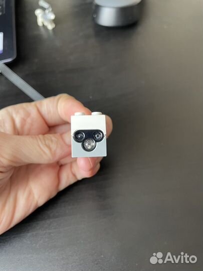 Блок lego с датчиками 41N8