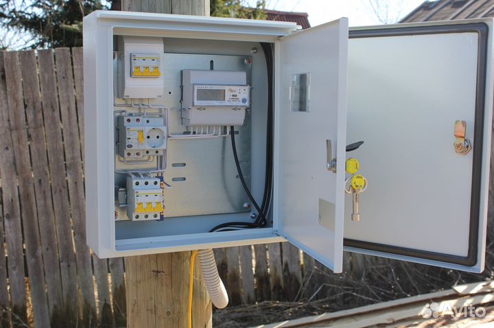 Электромонтажные работы / Электрик