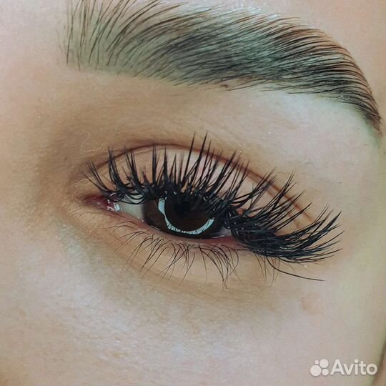 Наращивание ресниц на дому