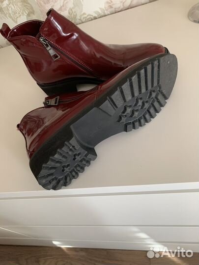 Ботинки женские