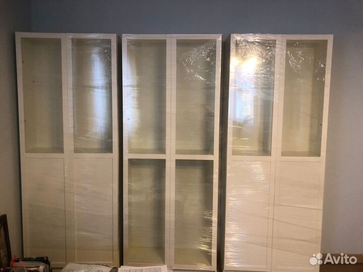 Шкафы книжные IKEA