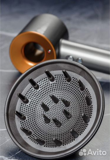 Фен Dyson Supersonic HD08 Gift-case никель/медь