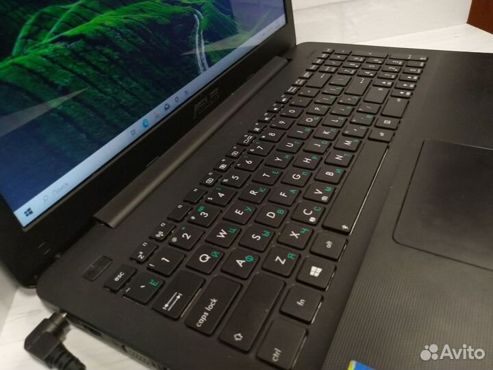Быстрый ноутбук asus i3/SSD