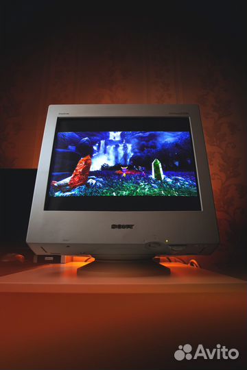 Монитор Sony Trinitron Multiscan E220