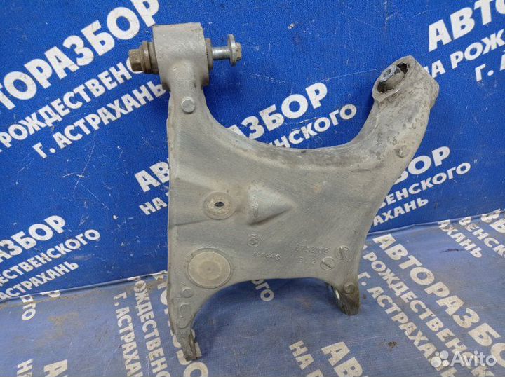 Рычаг задний нижний левый Bmw E65 седан 2004