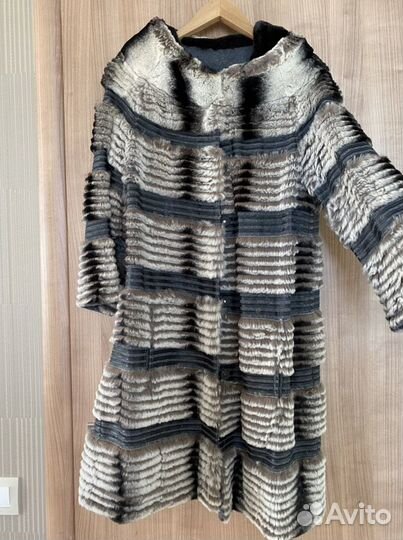 Пальто меховое 44