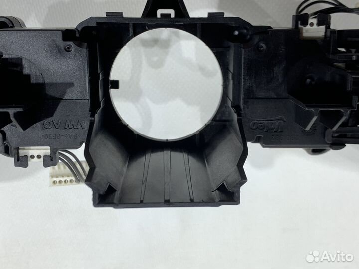 Подрулевые переключатели Audi Q3 8U