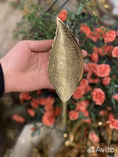 Листок бронзовый 23х7см