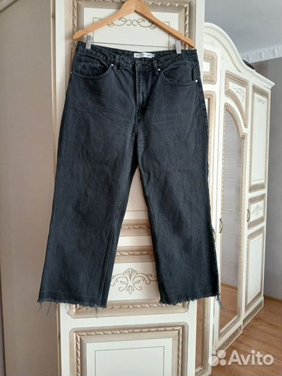 Много женской одежды 48, 50, 52