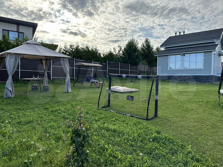 Дом 93 м² на участке 10,5 сот.