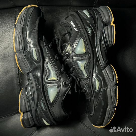 8,5US Кроссовки adidas RAF simons ozweego