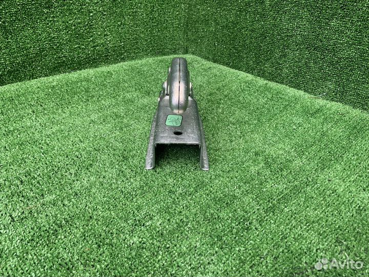 Замок сцепной Vamer 60кв