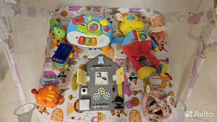 Детский игровой манеж и игрушки