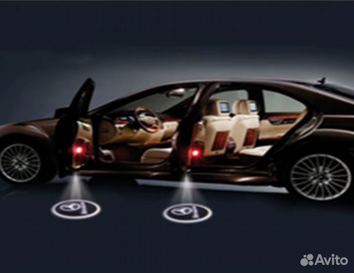 Проекция логотипа mercedes