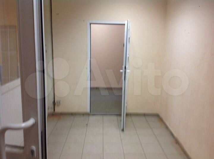 Торговая площадь, 335 м²