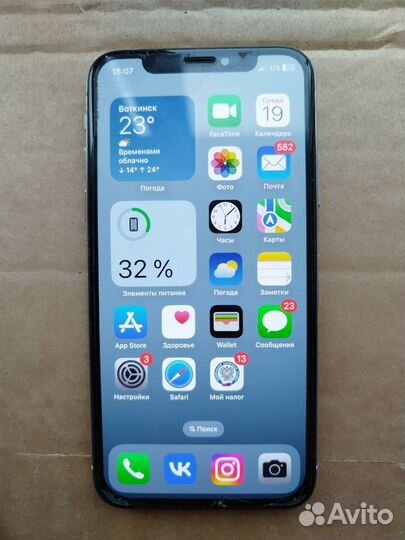 iPhone X, 64 ГБ