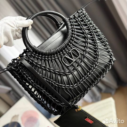 Плетенные сумки valentino