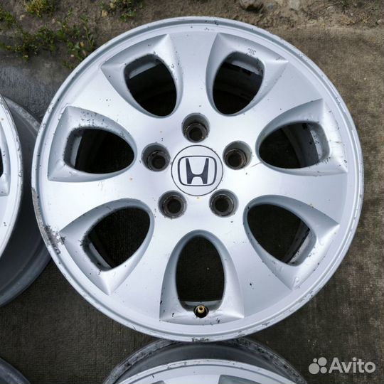 Оригинальные литые диски Honda r16 5x114.3