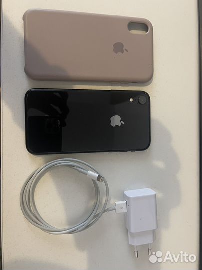 Телефон iPhone XR 64gb