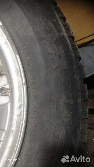 Bridgestone Ice Cruiser 5000 235/60 R16