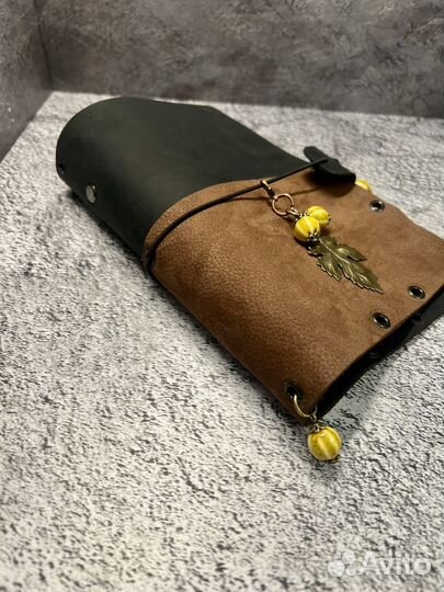 Обложка для ежедневника из кожи