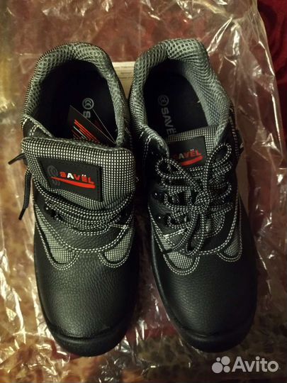 Спецобувь мужские 44 размер новые