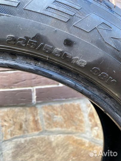 Bridgestone Dueler H/P Sport 225/55 R18