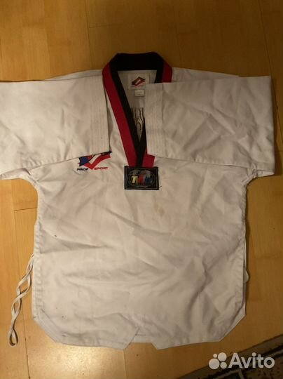 Кимоно для тхэквондо