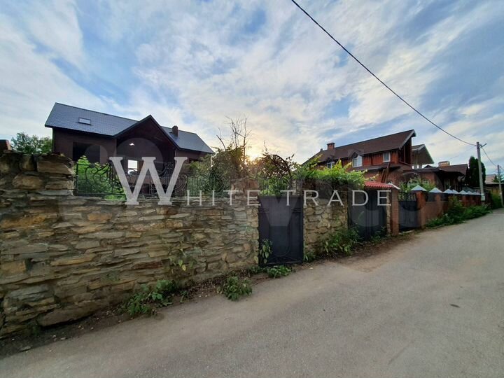 Коттедж 399 м² на участке 5,3 сот.