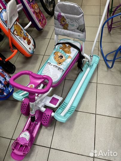 Снегокат с колесами Nika