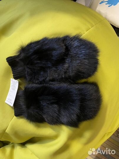 Варежки женские натуральный мех