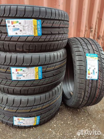 Bearway BW118 255/40 R18 98W