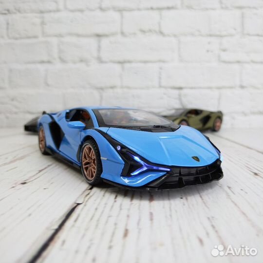 Машина Ламба Сиан со звуковыми световыми сигналами