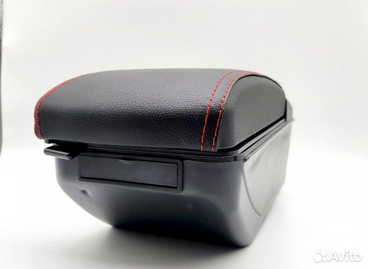 Подлокотник Nissan Tiida / Almera 2004-2014