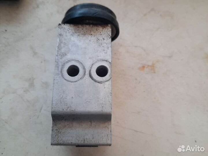 Клапан кондиционера Hyundai solaris и kia rio