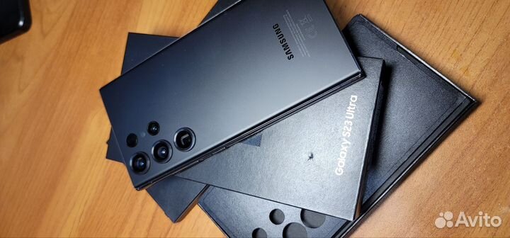 Samsung Galaxy S23 Ultra, 12/256 ГБ