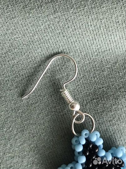 Серьги крестики из бисера