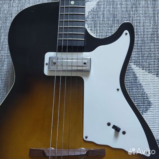 Электро гитара Harmony Stratotone H45 USA 1961