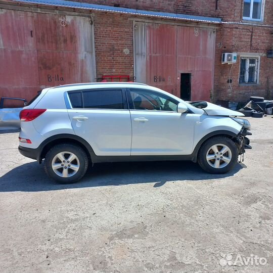 В разборе Киа Спортаж 2014 года 2.0 МКПП