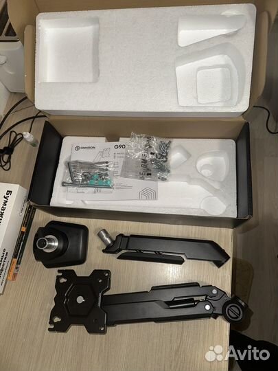 Кронштейн для монитора