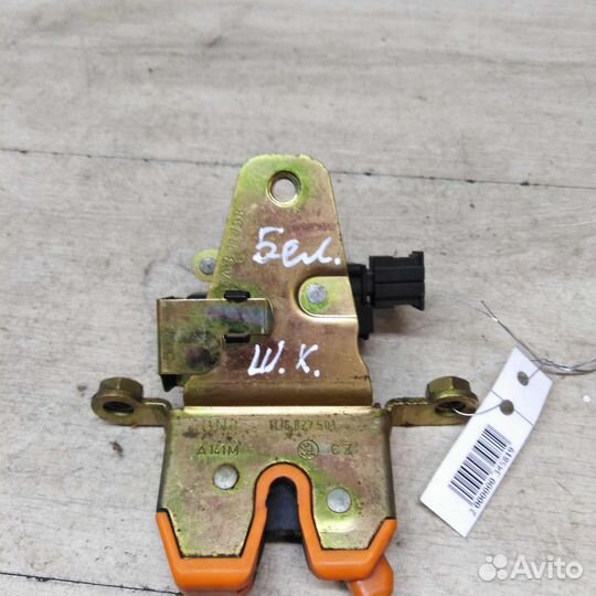 Замок багажника Skoda Octavia Tour до рест