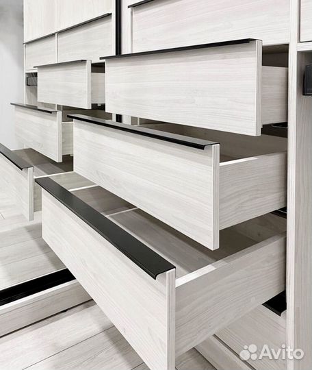 Шкаф купе Встроенный